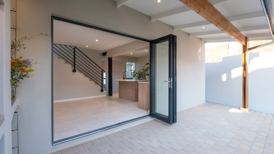 3 Bedroom Property for Sale in Blue Mountain Village Western Cape